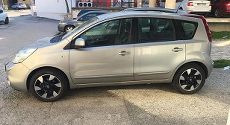 NISSAN NOTE  Автомат